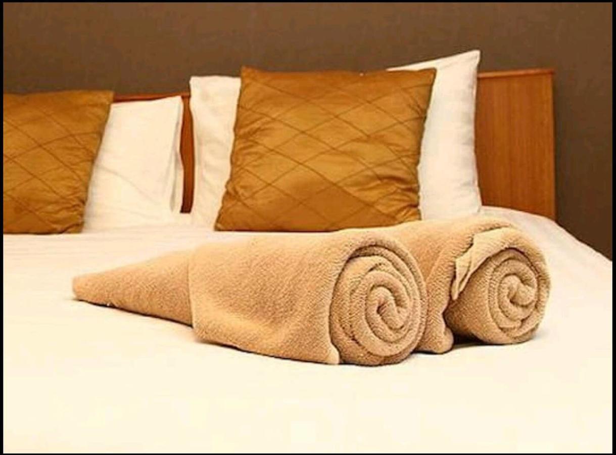 Vetrelax Basildon Newly Refurbished 3Bed House Aparthotel ภายนอก รูปภาพ